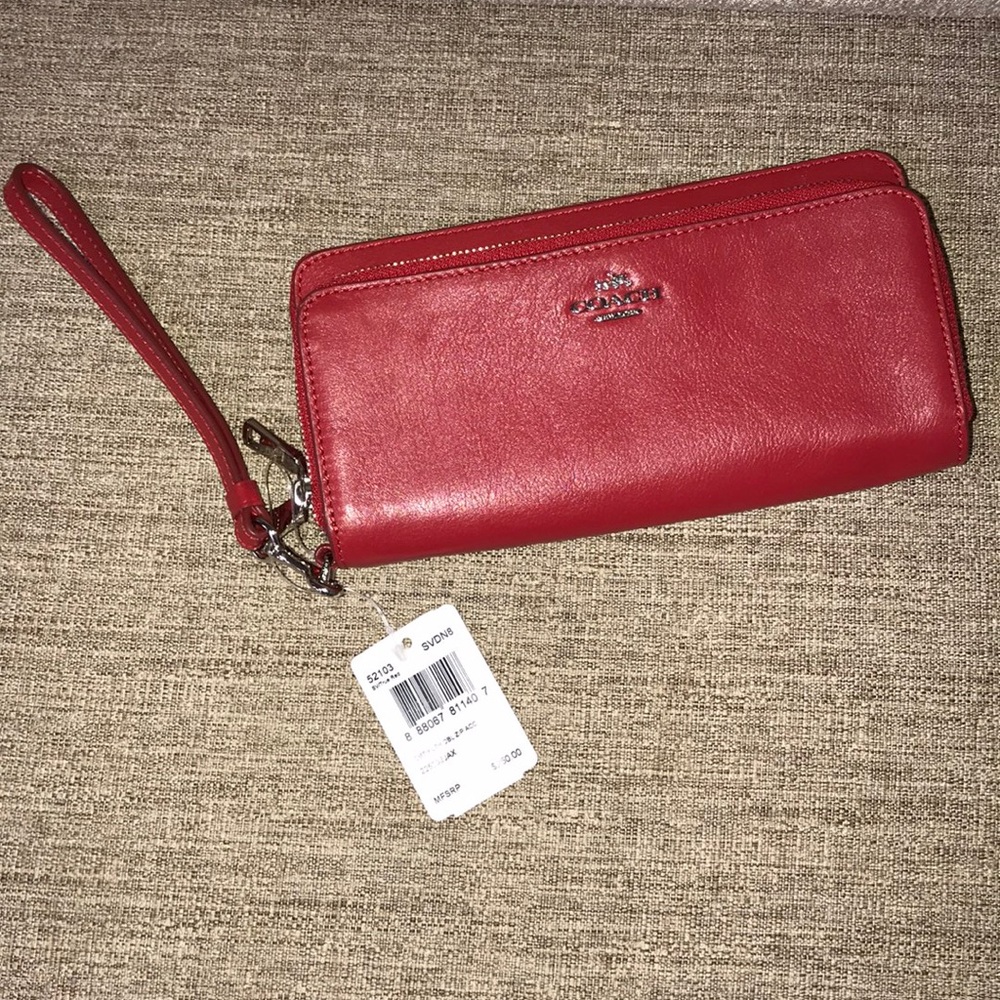 COACH wristlet wallet